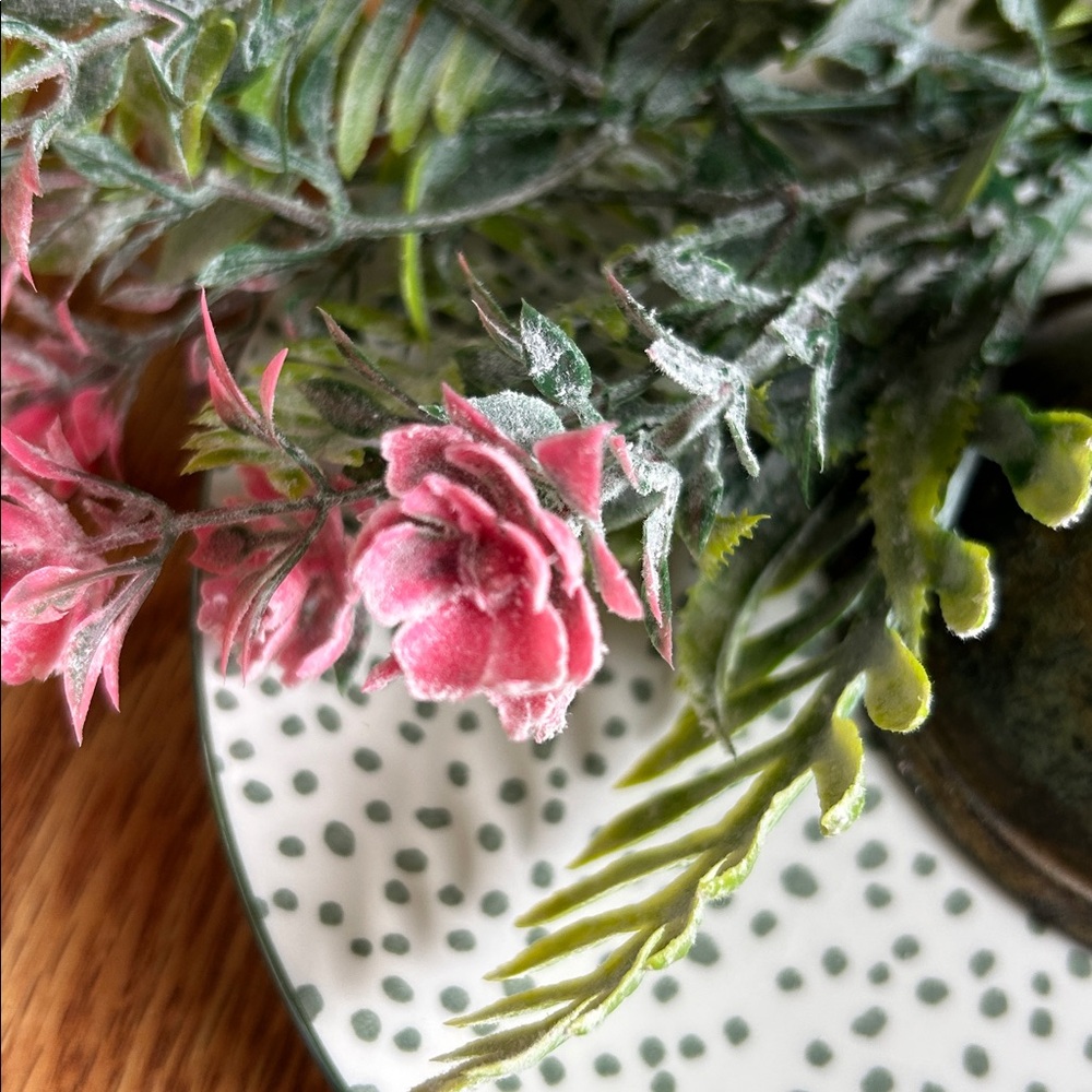 Rustic Candle Holder with Plate and Faux Flowers - Picture 2 of 7